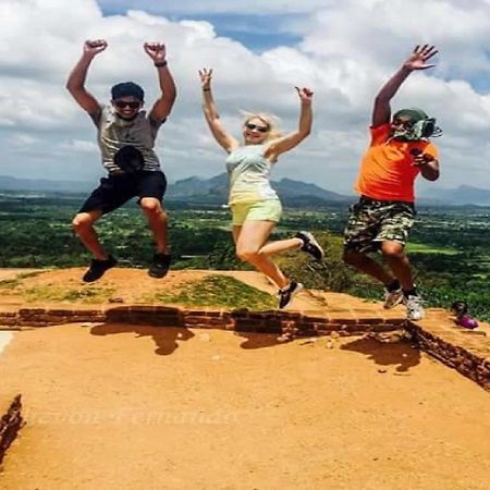 Amaya River Side Homestay Sigiriya Exterior foto